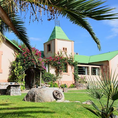 Kanebis Gondwana Canyon Lodge מראה חיצוני תמונה