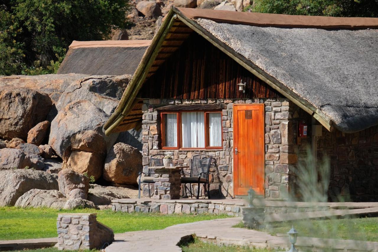 Kanebis Gondwana Canyon Lodge מראה חיצוני תמונה
