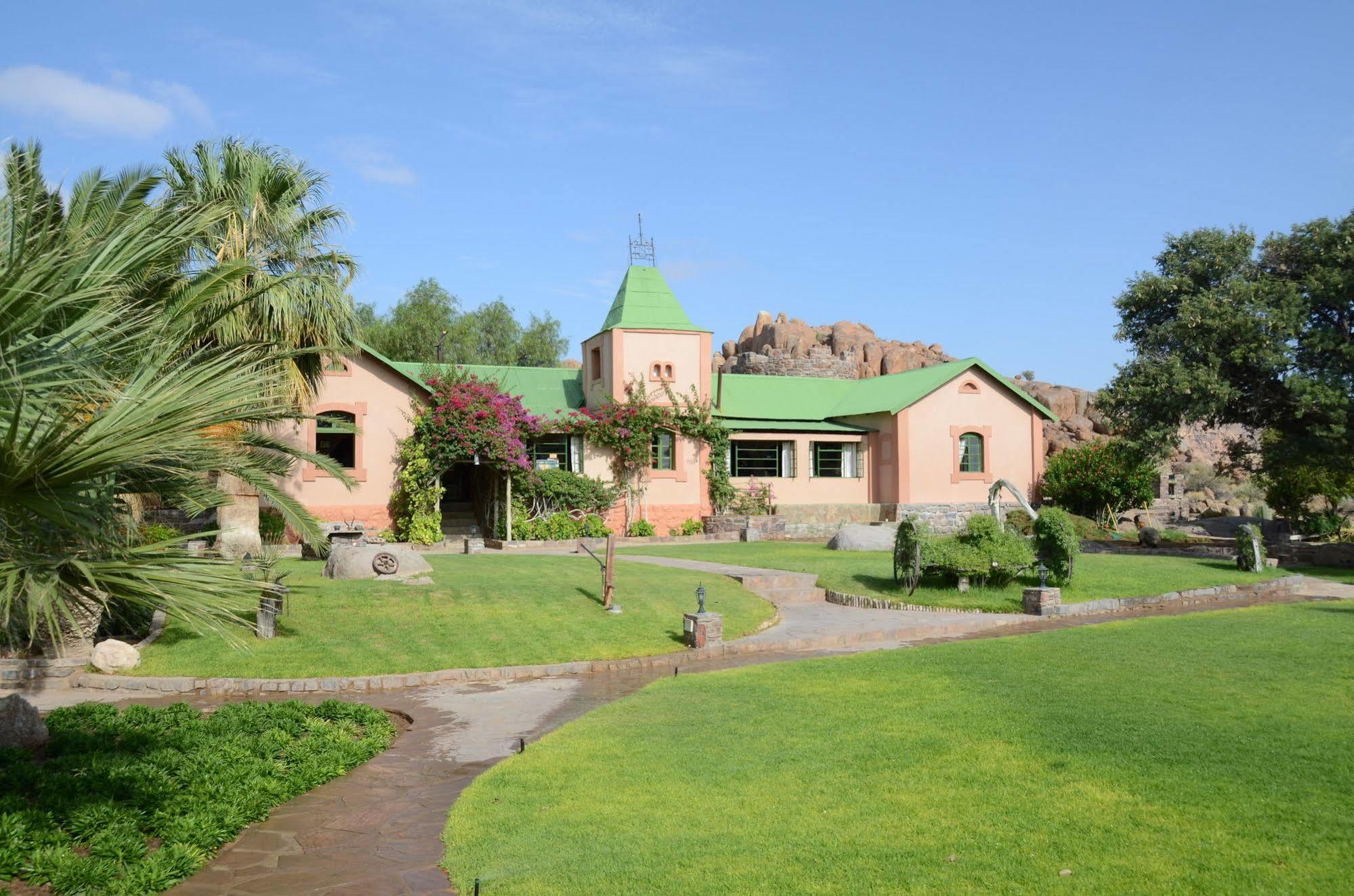 Kanebis Gondwana Canyon Lodge מראה חיצוני תמונה