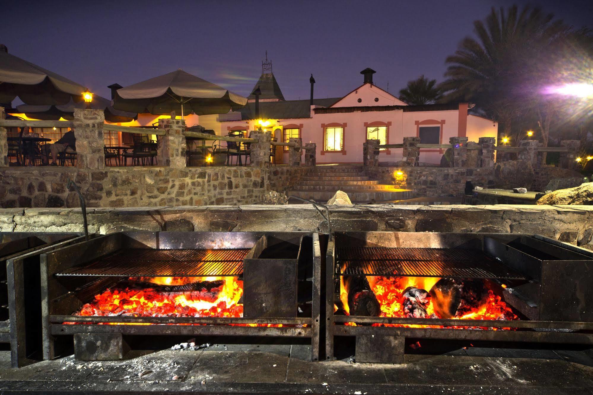 Kanebis Gondwana Canyon Lodge מראה חיצוני תמונה